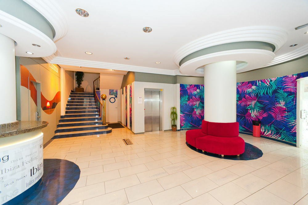 The Red Hotel By Ibiza Feeling - Adults Only Sant Antoni de Portmany Exterior foto