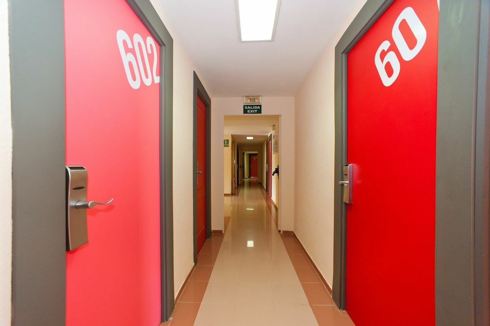 The Red Hotel By Ibiza Feeling - Adults Only Sant Antoni de Portmany Exterior foto